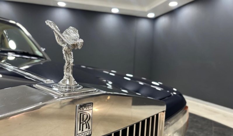 
								Rolls-Royce Silver Spirit full									
