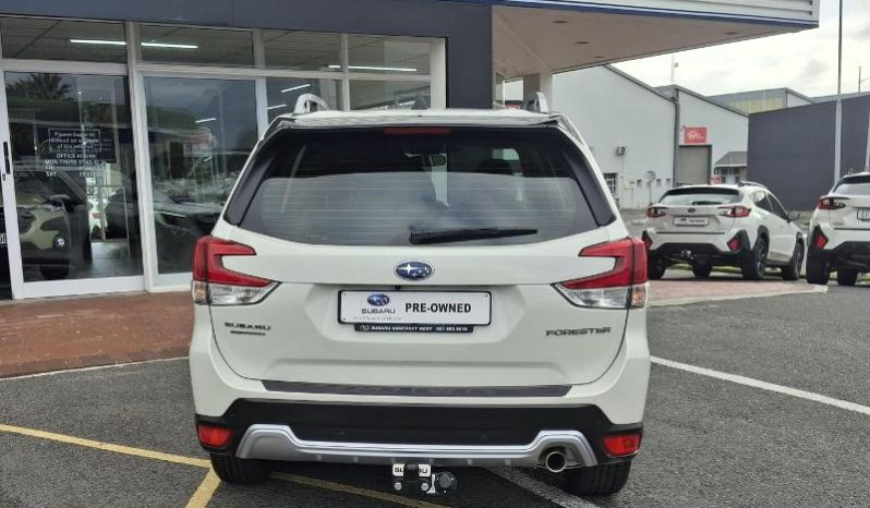 
								Subaru Forester 2.5i-S ES full									