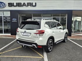 Subaru Forester 2.5i-S ES