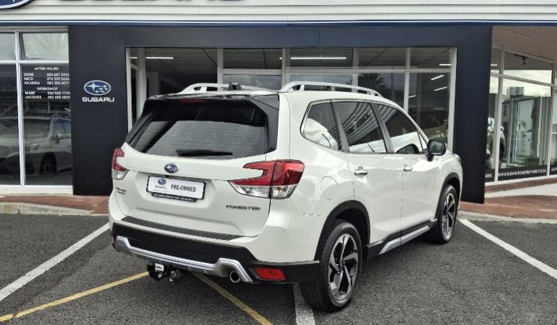 
								Subaru Forester 2.5i-S ES full									
