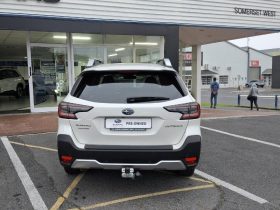 Subaru Outback 2.5i-Touring ES