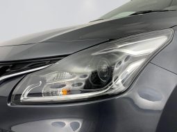 
										Suzuki Baleno 1.5 Gl At full									