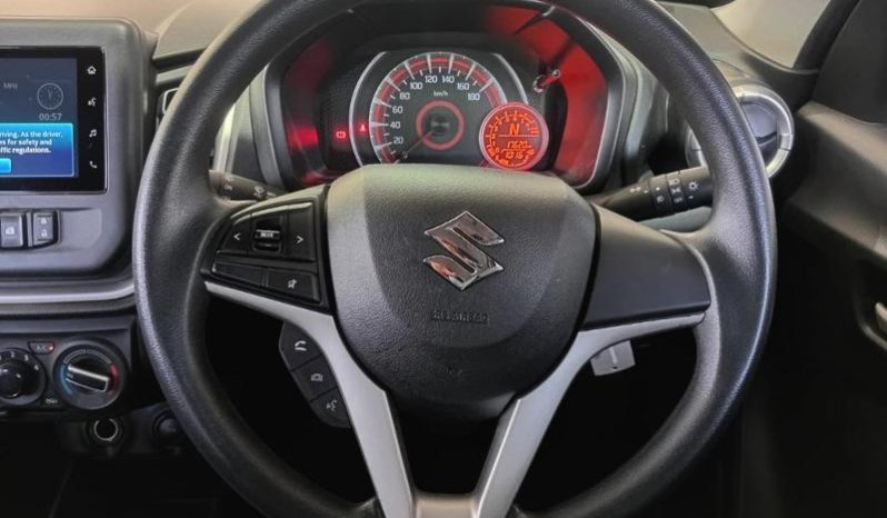 
								Suzuki Celerio 1.0 Gl Amt full									