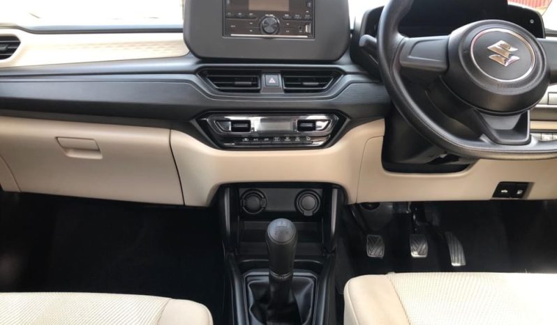 
								SUZUKI DZIRE 1.2 GA MT full									