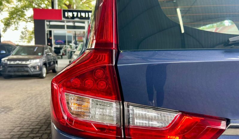 
								Suzuki Ertiga 1.5 Glx At full									