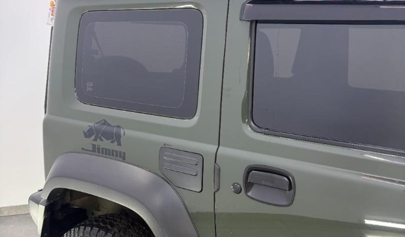 
								Suzuki Jimny 1.5 Glx full									