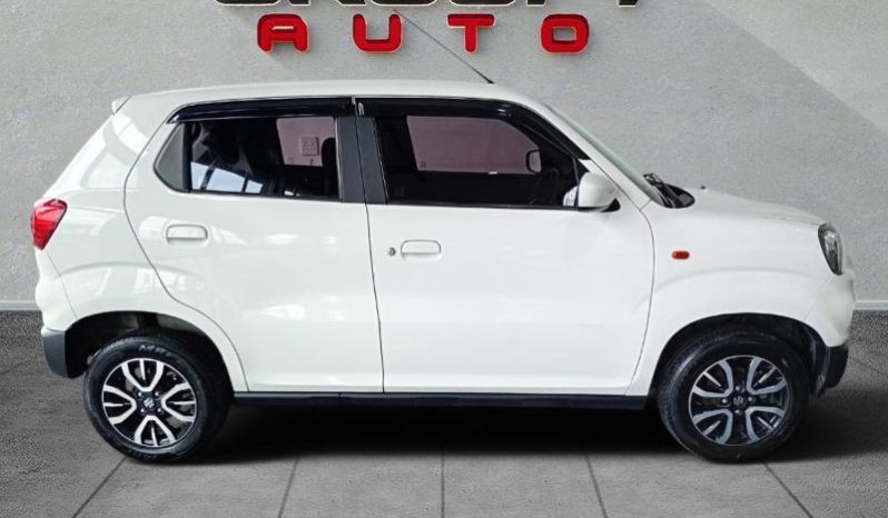 
								Suzuki S-Presso 1.0 Gl+ full									