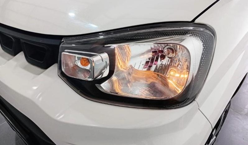 
								Suzuki S-Presso 1.0 Gl+ full									