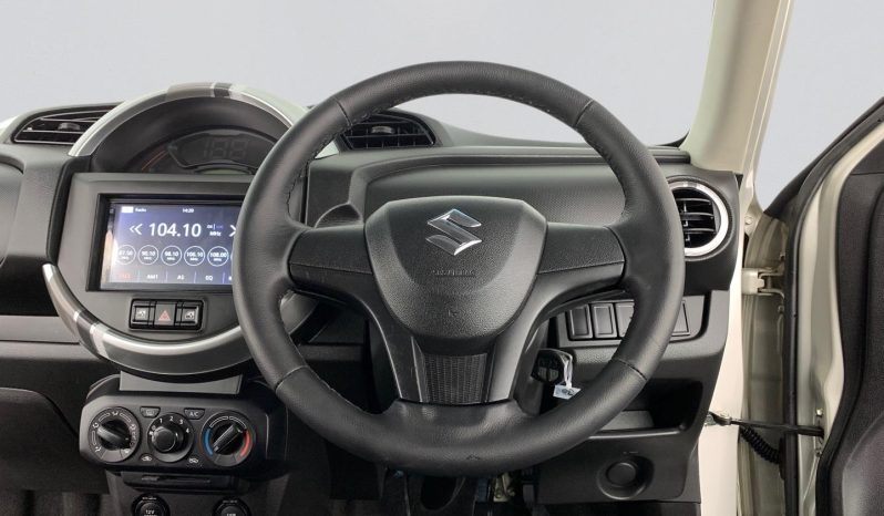 
								Suzuki S-Presso 1.0 Gl+ S Edition full									
