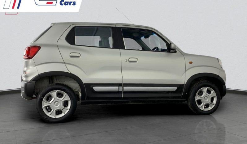 
								Suzuki S-Presso 1.0 Gl+ S Edition full									