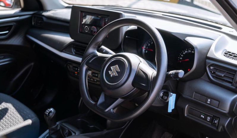 
								Suzuki Swift 1.2 GL full									