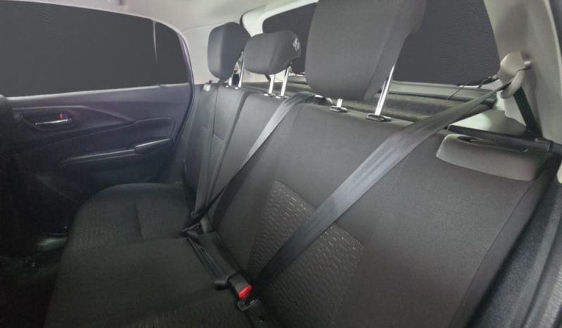 
								SUZUKI SWIFT 1.2 GL MT full									