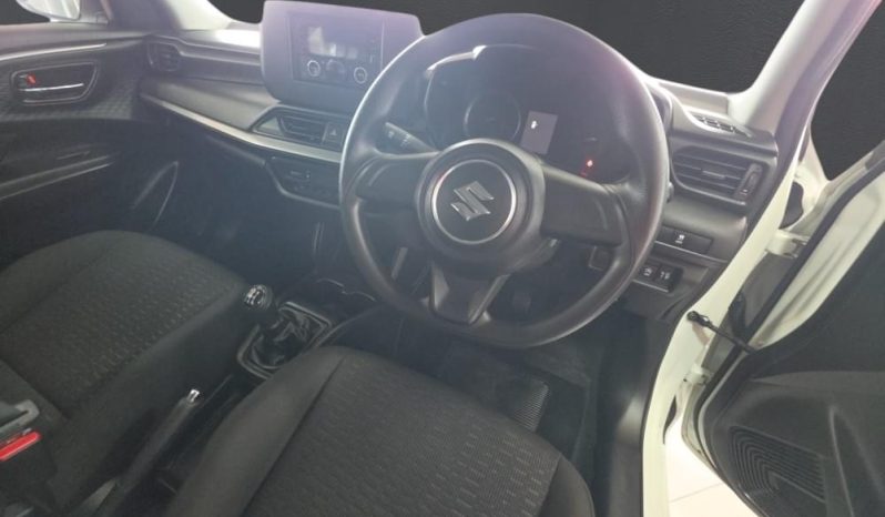 
								SUZUKI SWIFT 1.2 GL MT full									