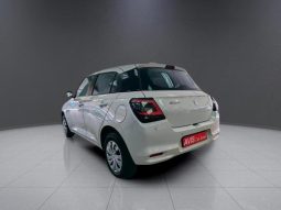 
										SUZUKI SWIFT 1.2 GL MT full									