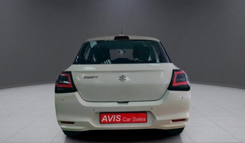 
								SUZUKI SWIFT 1.2 GL MT full									