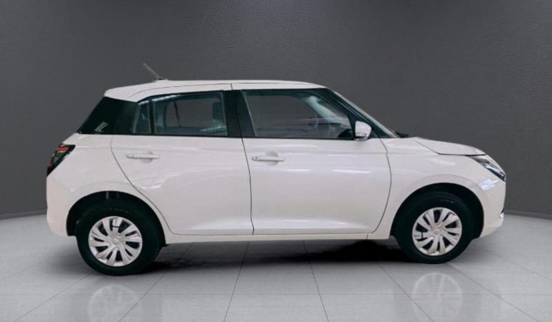 
								SUZUKI SWIFT 1.2 GL MT full									