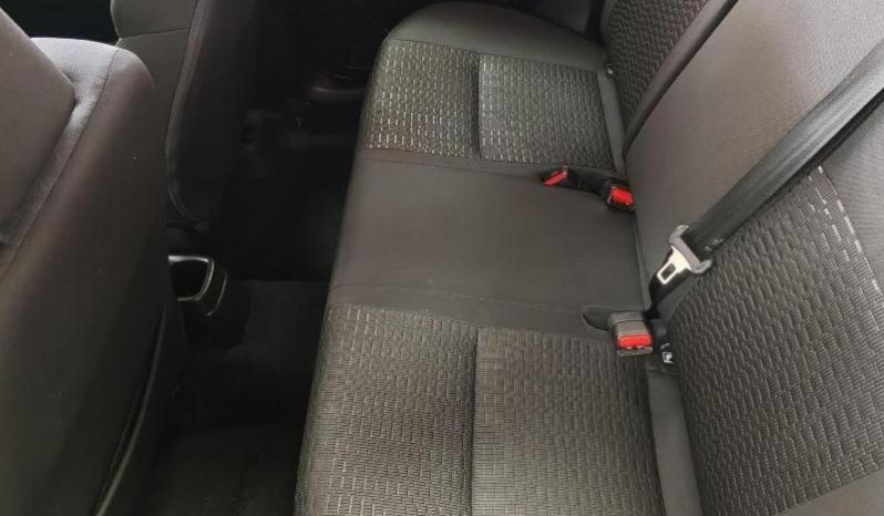 
								SUZUKI SWIFT 1.2 GL MT full									