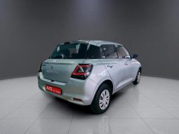 
										SUZUKI SWIFT 1.2 GL MT full									