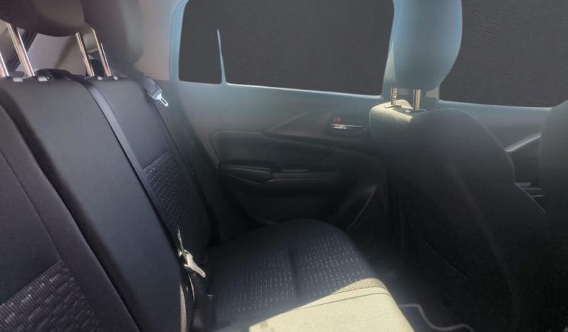 
								SUZUKI SWIFT 1.2 GL MT full									