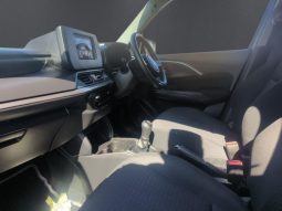 
										SUZUKI SWIFT 1.2 GL MT full									