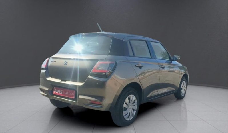 
								SUZUKI SWIFT 1.2 GL MT full									