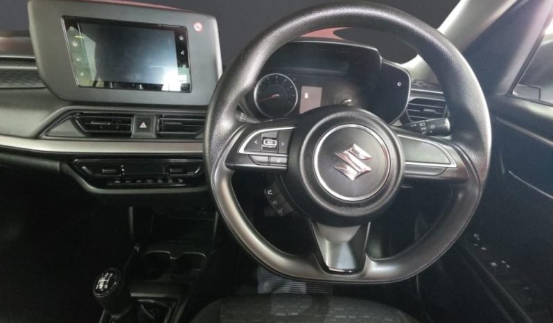 
								SUZUKI SWIFT 1.2 GL PLUS MT full									