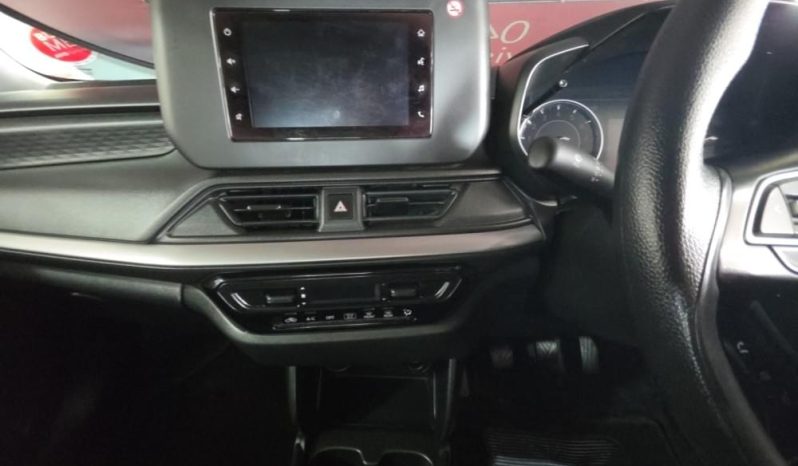 
								SUZUKI SWIFT 1.2 GL PLUS MT full									