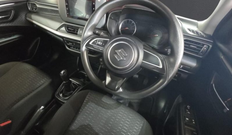 
								SUZUKI SWIFT 1.2 GL PLUS MT full									