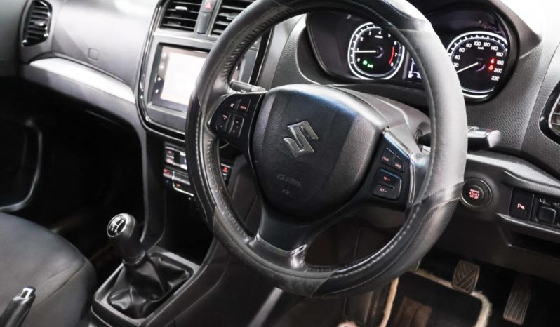 
								Suzuki Vitara Brezza 1.5 Glx full									