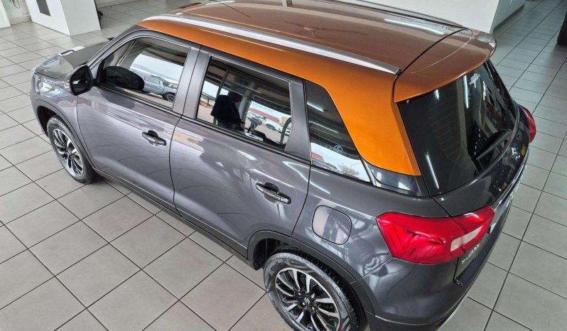 
								SUZUKI VITARA / VITARA BREZZA 2008 – ON VITARA BREZZA 1.5 GLX A/T full									