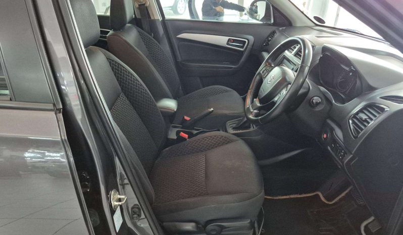 
								SUZUKI VITARA / VITARA BREZZA 2008 – ON VITARA BREZZA 1.5 GLX A/T full									
