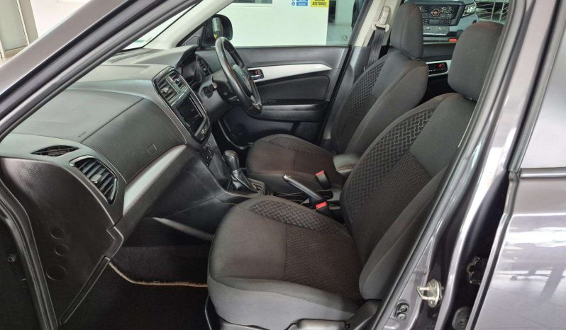 
								SUZUKI VITARA / VITARA BREZZA 2008 – ON VITARA BREZZA 1.5 GLX A/T full									