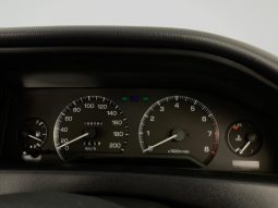 
										Toyota Corolla 160i Gl A/T full									