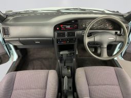 
										Toyota Corolla 160i Gl A/T full									