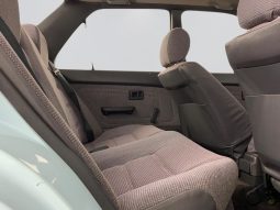 
										Toyota Corolla 160i Gl A/T full									