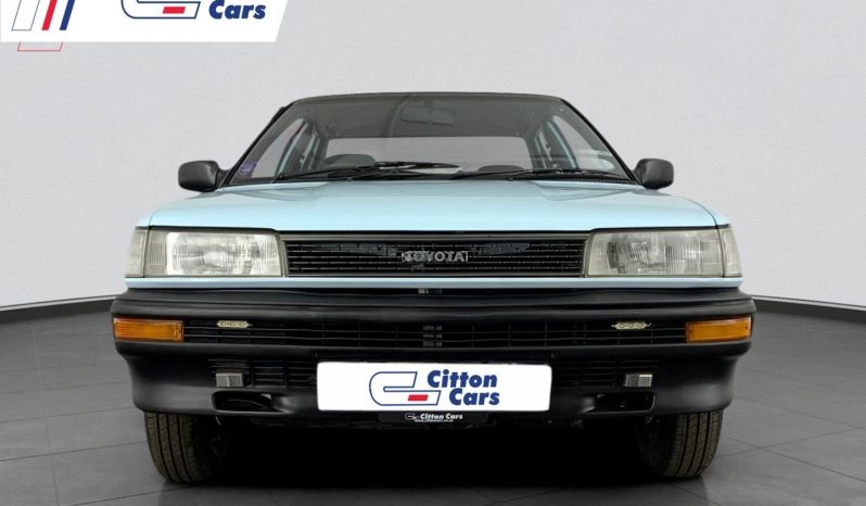 
								Toyota Corolla 160i Gl A/T full									