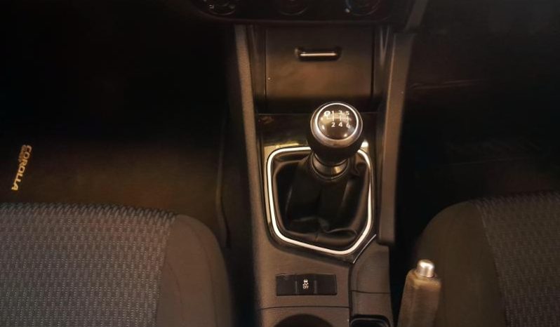 
								Toyota Corolla Quest Quest Plus full									