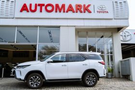 Toyota Fortuner 2.4GD-6 4×4