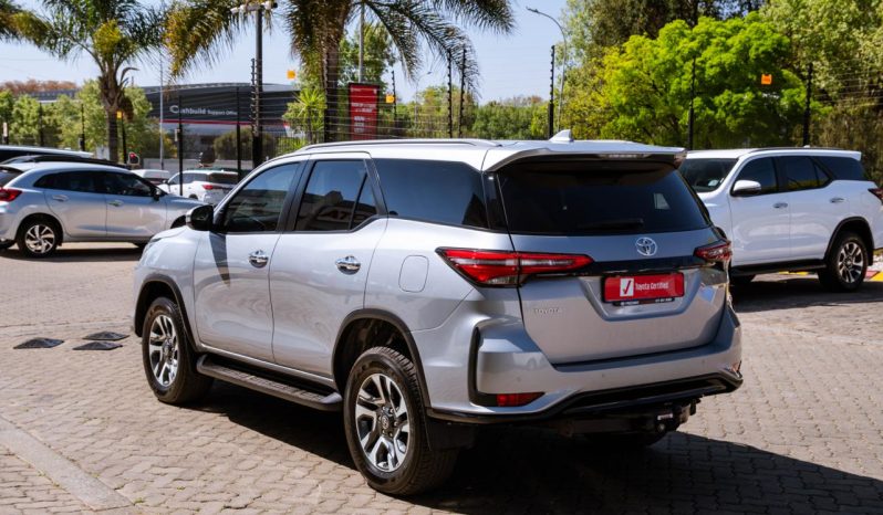 
								Toyota Fortuner 2.8GD-6 full									