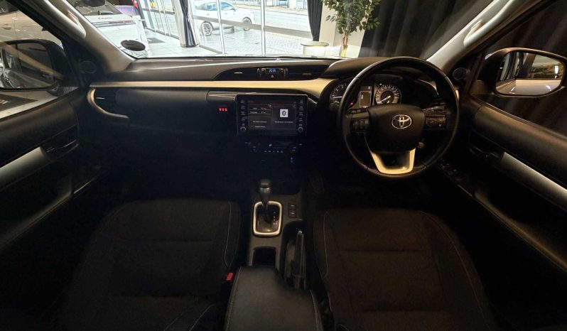 
								Toyota Hilux 2.8 Gd-6 Rb Raider At D Cab full									