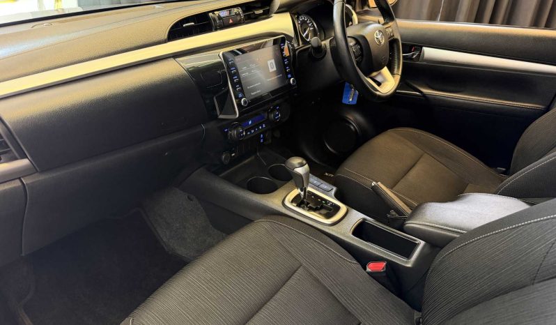
								Toyota Hilux 2.8 Gd-6 Rb Raider At D Cab full									