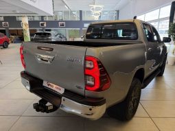 
										Toyota Hilux 2.8 Gd-6 Rb Raider At D Cab full									