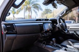 
										Toyota Hilux 2.8GD-6 Double Cab Legend Auto full									