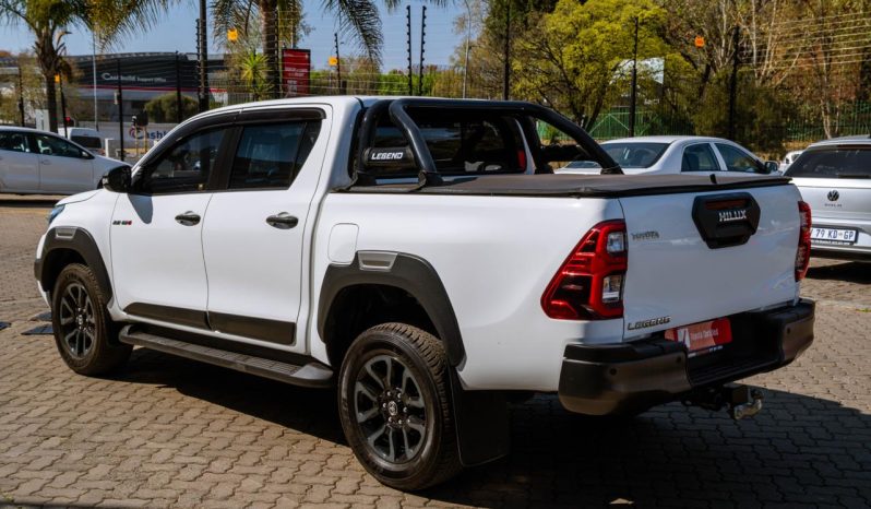 
								Toyota Hilux 2.8GD-6 Double Cab Legend Auto full									