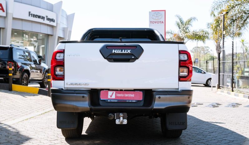 
								Toyota Hilux 2.8GD-6 Double Cab Legend Auto full									