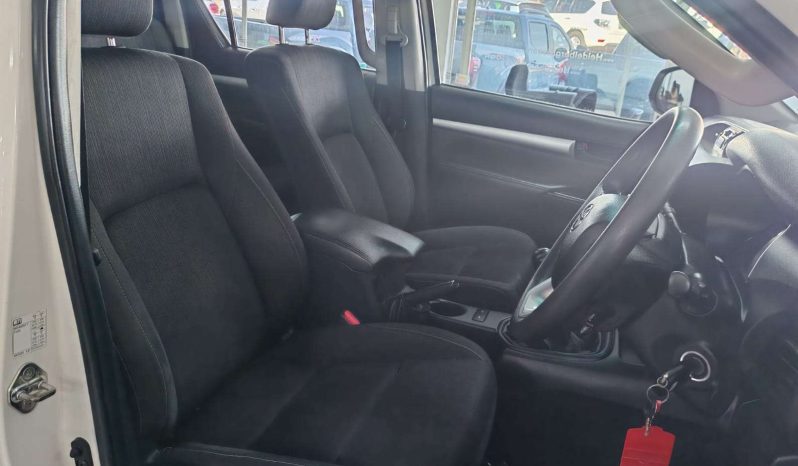 
								Toyota HILUX 2016 ON HILUX 2.4 GD-6 RB RAIDER P/U D/C full									