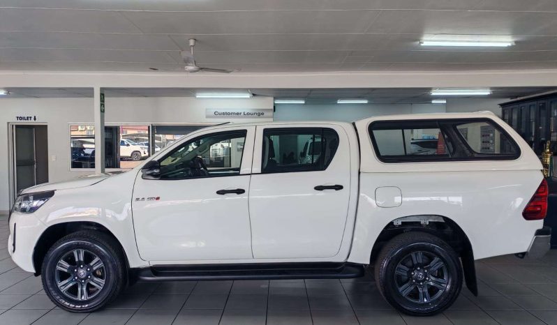 
								Toyota HILUX 2016 ON HILUX 2.4 GD-6 RB RAIDER P/U D/C full									