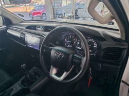 
										Toyota HILUX 2016 ON HILUX 2.4 GD-6 RB RAIDER P/U D/C full									