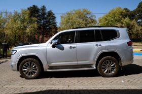 Toyota Land Cruiser 300 3.3D ZX