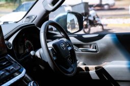 
										Toyota Land Cruiser 300 3.3D ZX full									